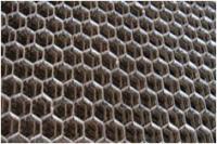 供應(yīng)多種龜甲網(wǎng) 河北鼎固金屬絲網(wǎng)制品，專業(yè)耐熱龜甲網(wǎng)助力冶金礦產(chǎn)行業(yè)